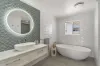 53 Esplanade, Point Vernon, Qld 4655-Image