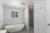 53 Esplanade, Point Vernon, Qld 4655-Image