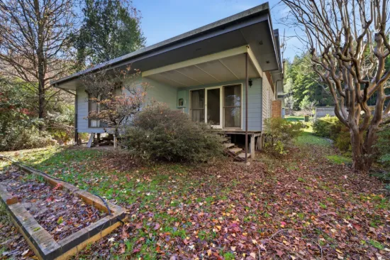 53 Great Alpine Road, Myrtleford, Vic 3737