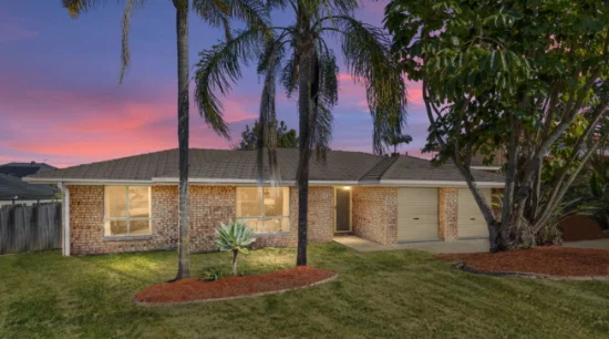 53 Honeysuckle Way, Calamvale QLD 4116 - For Rent