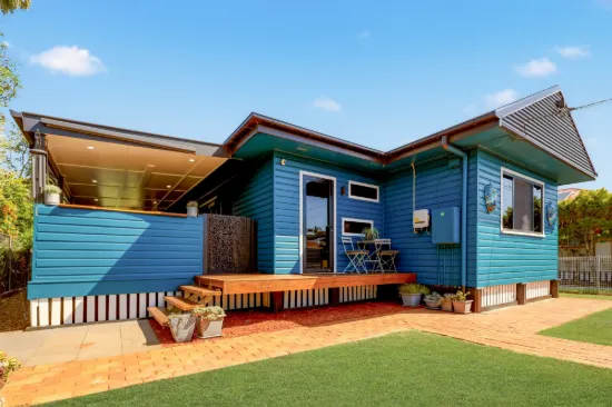 53 King Street, Woody Point, Qld 4019