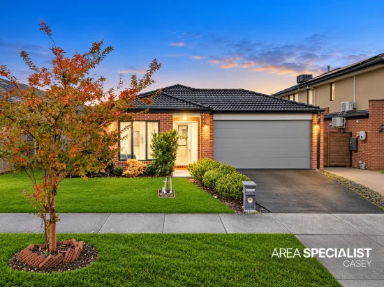 53 Moxham Drive, Clyde North, Vic 3978 - For Sale