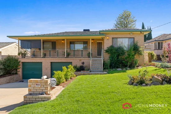 53 Nixon Crescent, Tolland, NSW 2650