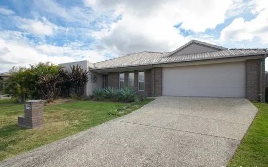 53  Nixon Dr, North Booval, Qld 4304