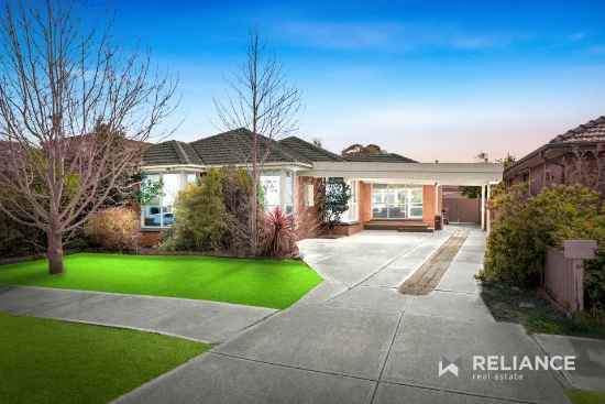 53 Strathmore Crescent, Hoppers Crossing, Vic 3029