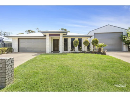 53 Stringybark Avenue, Norman Gardens, Qld 4701