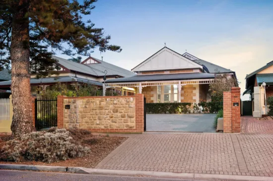 532 Seaview Road, Grange, SA 5022