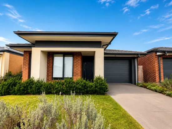 54 Cordhill Cct, Aintree, Vic 3336