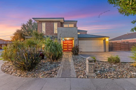 54 Everly Circuit, Pakenham, Vic 3810 - For Rent