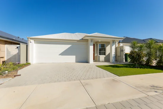 54 Fernleaf Loop, Piara Waters, WA 6112