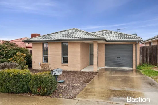 54 Hollows Circuit, MacGregor, ACT 2615