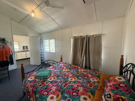 54 James Street, Mount Morgan, Qld 4714