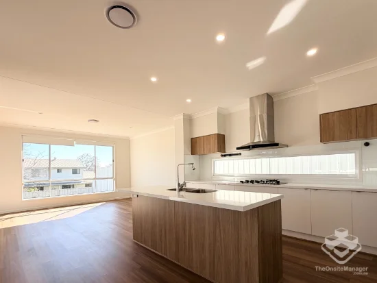 54 Miles Platting Road, Eight Mile Plains, Qld 4113