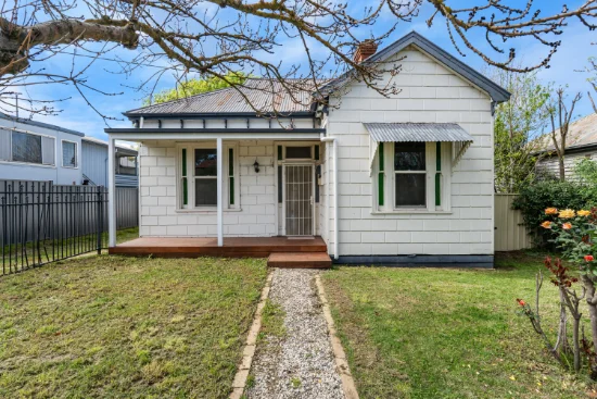 54 Oak Street, Seymour, Vic 3660