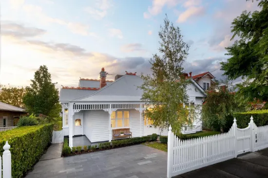 54 Robb Street, Essendon, Vic 3040