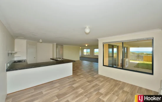 54 Ronsard Drive, San Remo, WA 6210