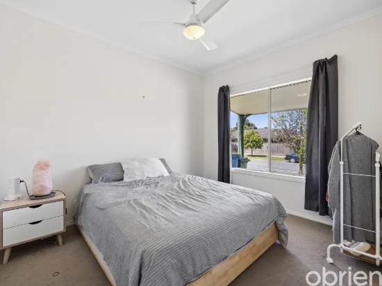 54 Springhill Drive, Cranbourne, Vic 3977-Image