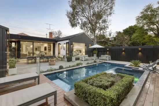 541 Waverley Road, Malvern East, Vic 3145