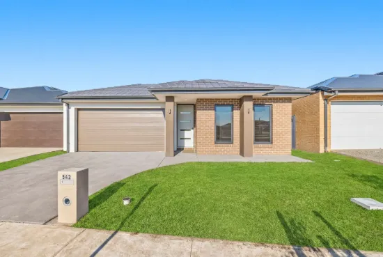 542 Heather Grove, Clyde North VIC 3978-Image