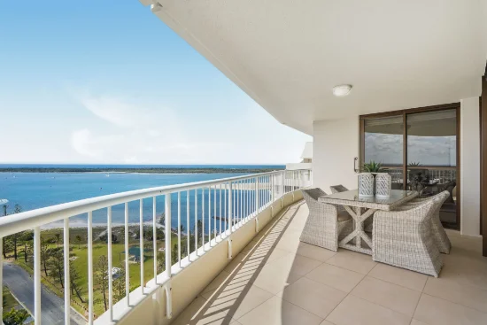 55/5-7 Oatland Esplanade, Runaway Bay, Qld 4216 - For Sale