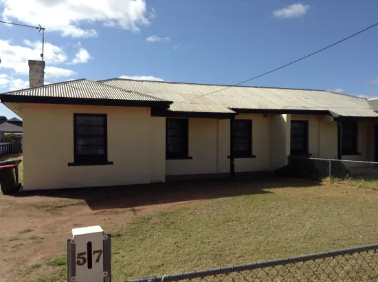 55-57 Queen Street, Peterborough, SA 5422