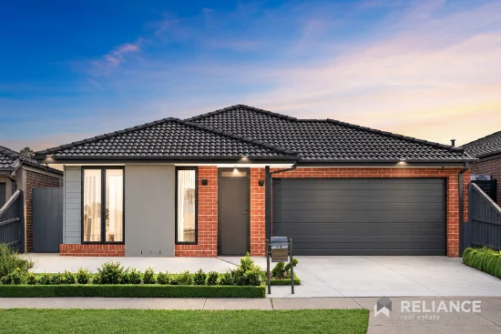 55 Arkins Circuit, Tarneit, Vic 3029 - For Sale