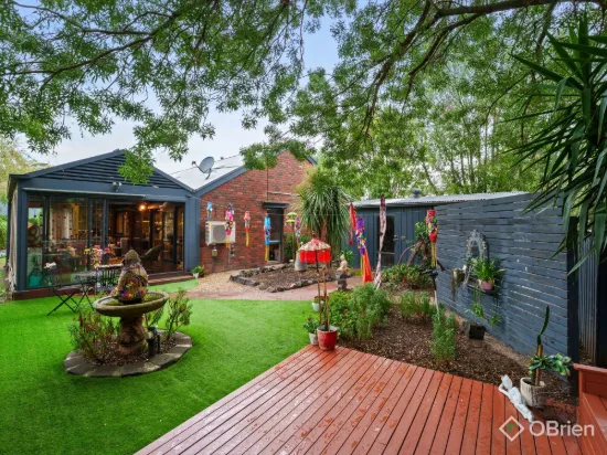 55 Avebury Drive, Berwick, Vic 3806