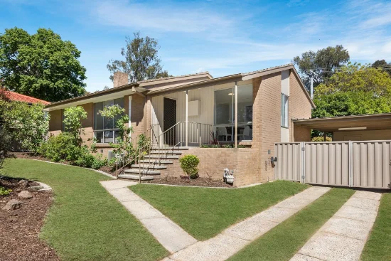 55 Bennelong Crescent, Macquarie, ACT 2614