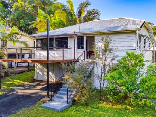 55 Coronation Drive, East Innisfail, Qld 4860
