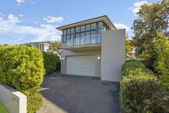 55 Dalmeny Road, Northbridge, NSW 2063