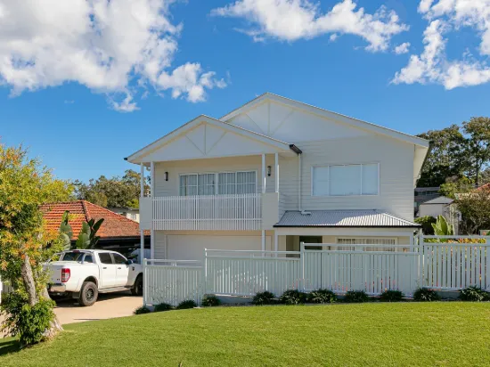 55 Farrell Street, Ashgrove, Qld 4060