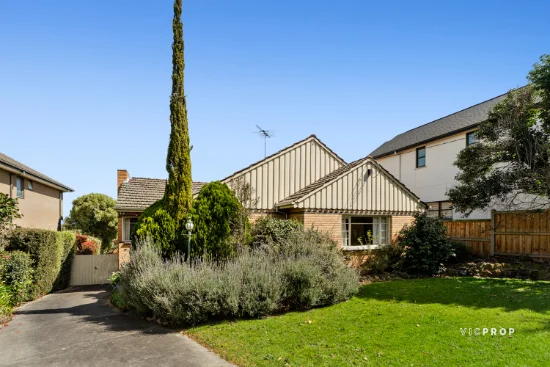 55 Mcarthur Road, Ivanhoe East, Vic 3079 - For Rent