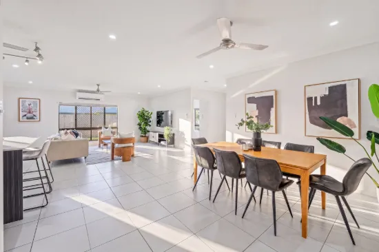 55 McFarlane Drive, Kanimbla, Qld 4870
