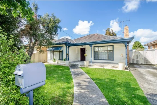 55 Ridgeway Parade, Sunshine West, Vic 3020 - For Rent