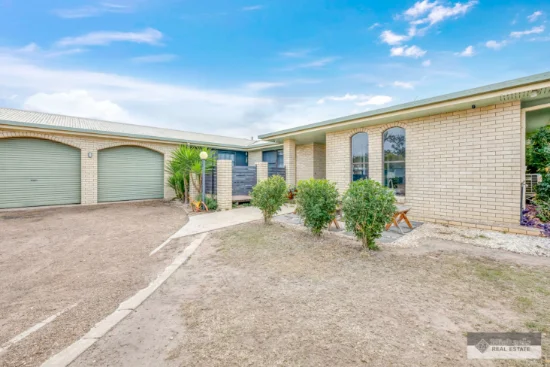 55 Sinclair Street, Avenell Heights, Qld 4670