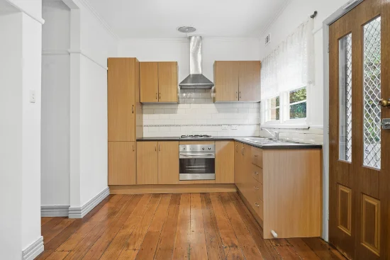 550 Elgar Road, Box Hill North, Vic 3129 - For Rent