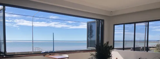 555 Esplanade, Urangan, Qld 4655