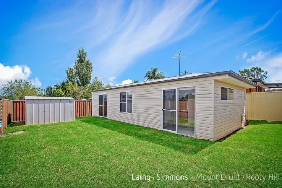 55A Noumea St, Lethbridge Park, NSW 2770