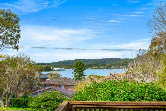 56 Albany Street, Point Frederick, NSW 2250