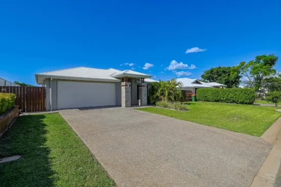 56 Canterbury Drive, Emerald, Qld 4720