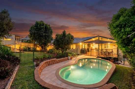 56 Eugenia Crescent, Redlynch, Qld 4870