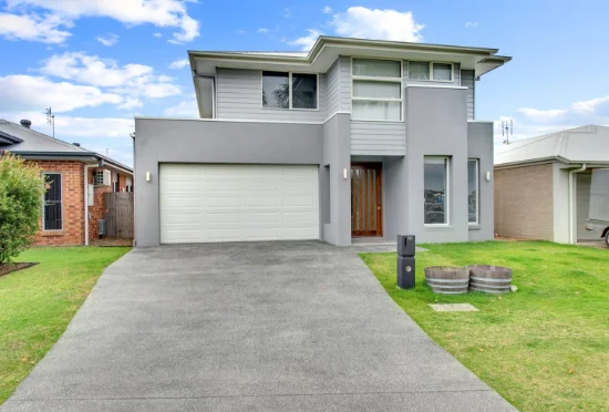 56 Grant Avenue, Hope Island, Qld 4212 - For Rent