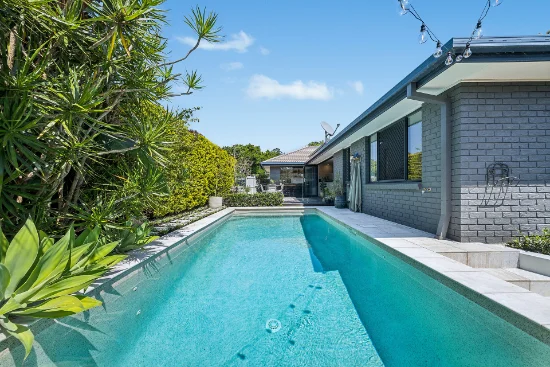 56 Jubilee Avenue, Forest Lake, Qld 4078