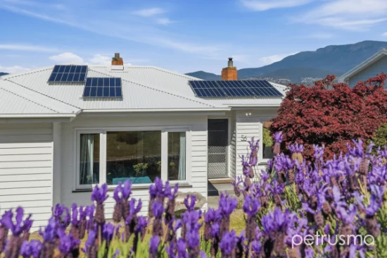 56 Malunna Road, Lindisfarne, Tas 7015 - For Sale