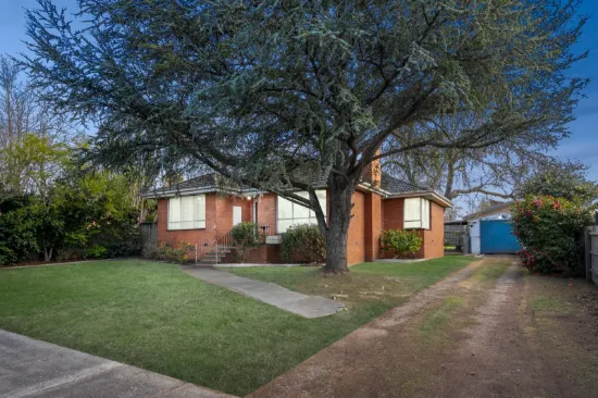 56 Scoresby Road, Bayswater, Vic 3153