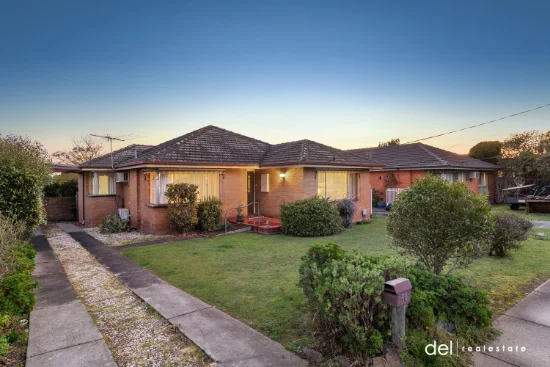 56 Shalimar Crescent, Dandenong North, Vic 3175