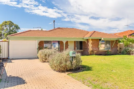 56 St Andrews Loop, Cooloongup, WA 6168