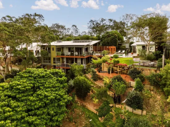 56 Sugar Bag Road, Little Mountain, Qld 4551
