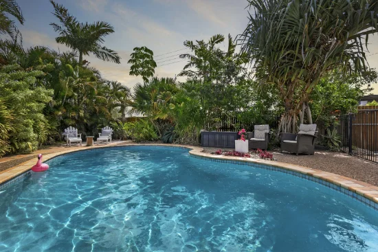 56 William Street, Urangan, Qld 4655