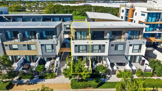 5604 Harbourview Drive, Hope Island, Qld 4212